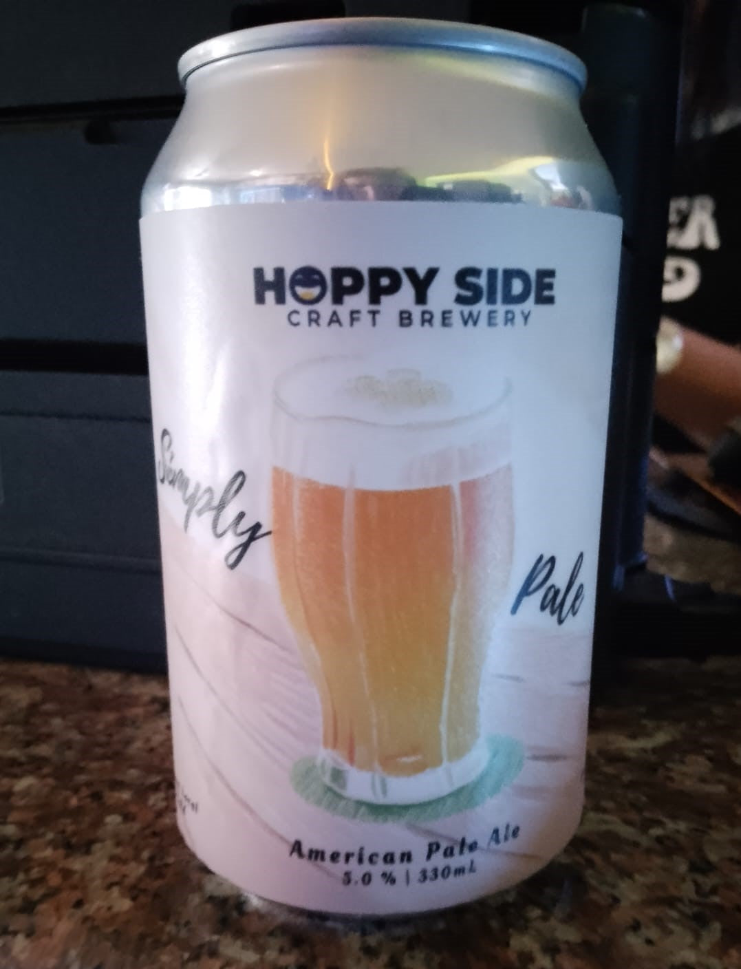 Hoppy Side Simply Pale